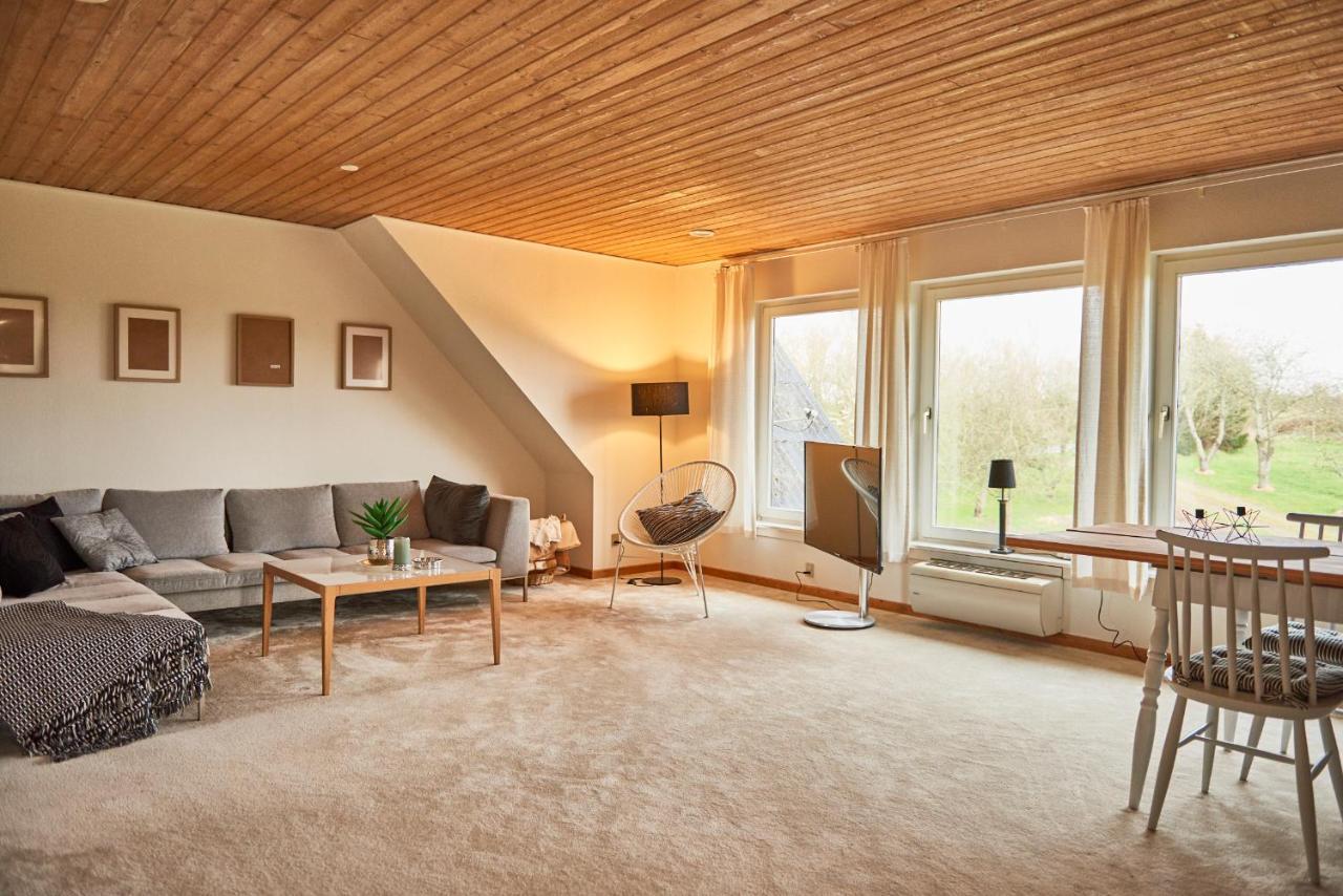 Stylish Vacation Home - Close To Sea And Nature Hejls Экстерьер фото